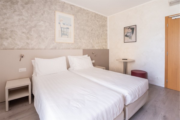 Hotel Angelini a pochi passi dal lago di Garda, accoglienza e comfort per il tuo soggiorno