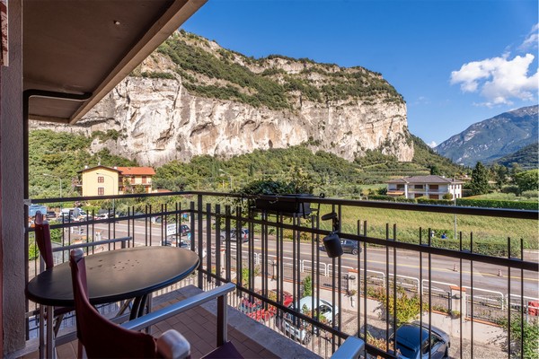 Hotel Angelini a pochi passi dal lago di Garda, accoglienza e comfort per il tuo soggiorno