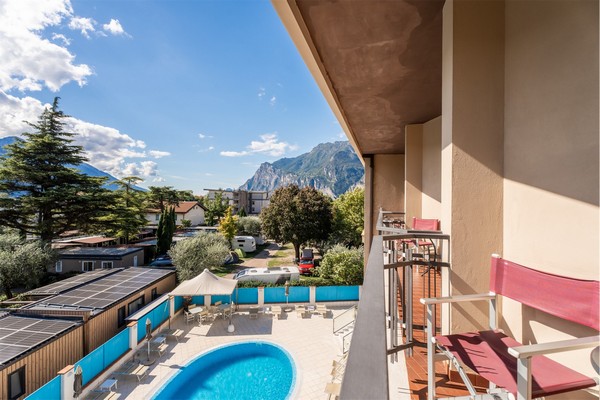 Hotel Angelini a pochi passi dal lago di Garda, accoglienza e comfort per il tuo soggiorno