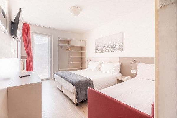 Hotel Angelini a pochi passi dal lago di Garda, accoglienza e comfort per il tuo soggiorno