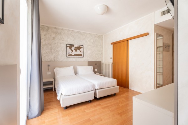 Hotel Angelini a pochi passi dal lago di Garda, accoglienza e comfort per il tuo soggiorno