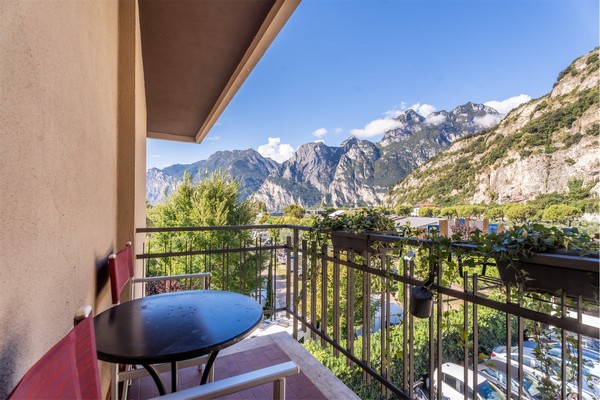 Hotel Angelini a pochi passi dal lago di Garda, accoglienza e comfort per il tuo soggiorno