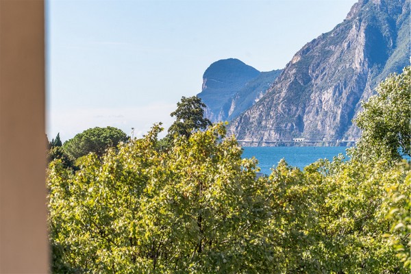 Hotel Angelini a pochi passi dal lago di Garda, accoglienza e comfort per il tuo soggiorno