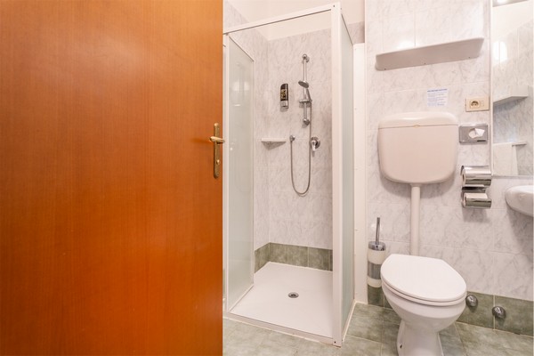 Hotel Angelini a pochi passi dal lago di Garda, accoglienza e comfort per il tuo soggiorno