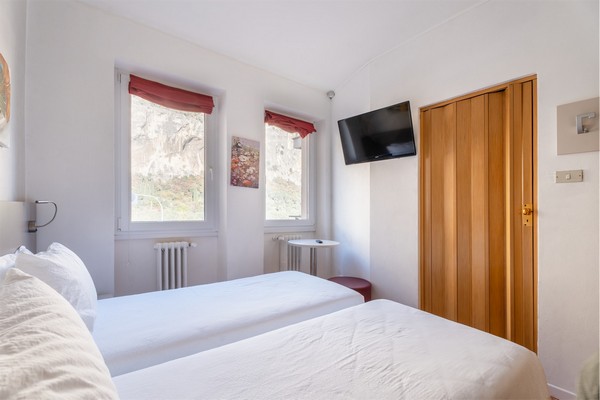 Hotel Angelini a pochi passi dal lago di Garda, accoglienza e comfort per il tuo soggiorno