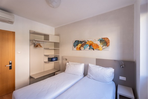 Hotel Angelini a pochi passi dal lago di Garda, accoglienza e comfort per il tuo soggiorno